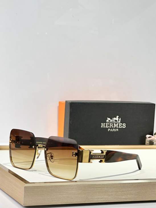 Picture of Hermes Sunglasses _SKUfw69706427fw